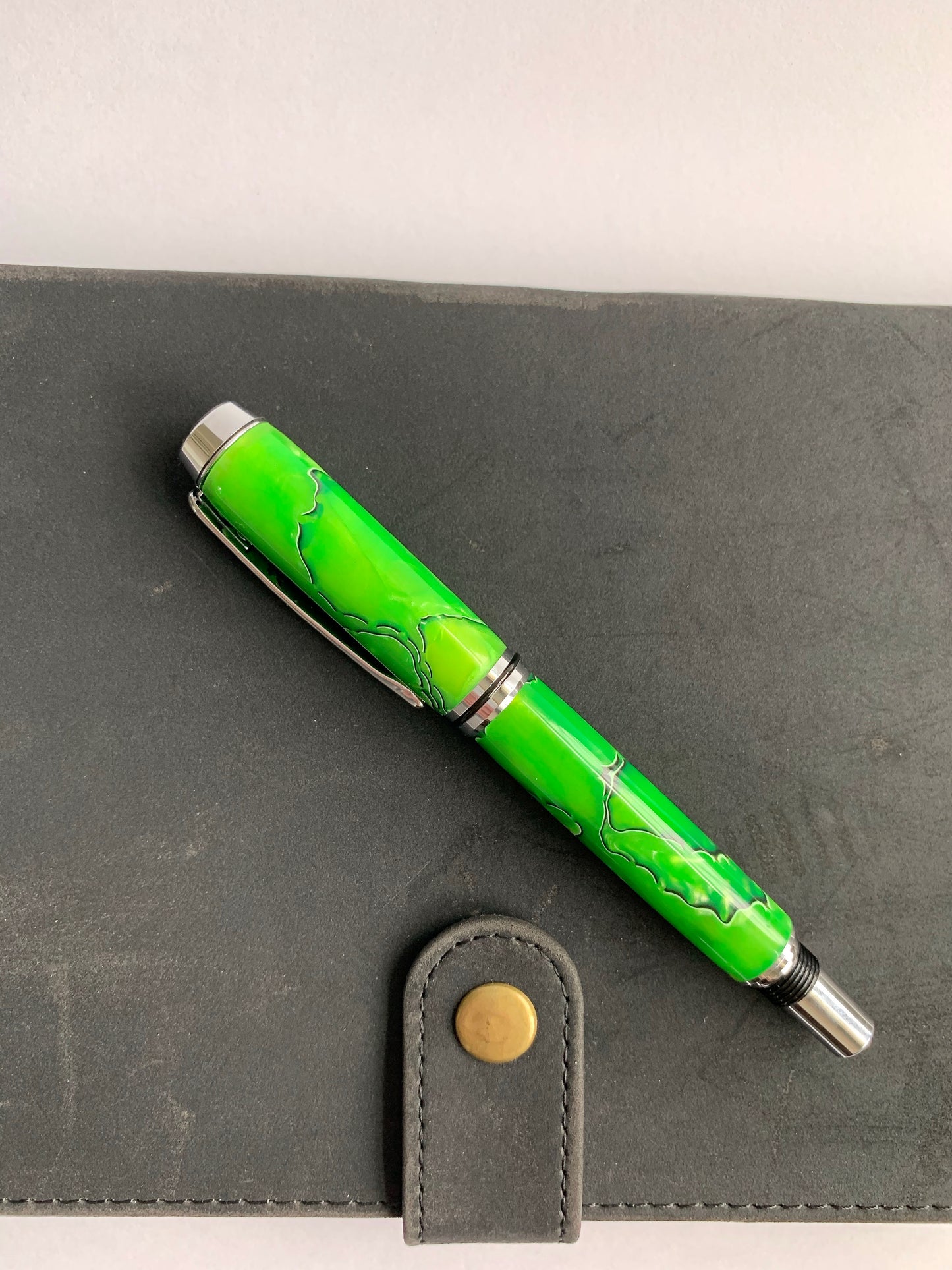 Dragon Scales Navigator Rollerball in Chrome